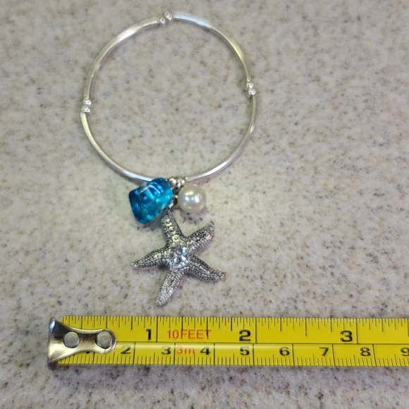 Bracelet Star Fish . Silver/Teal/Pearl look. Strtc - Picture 5 of 5